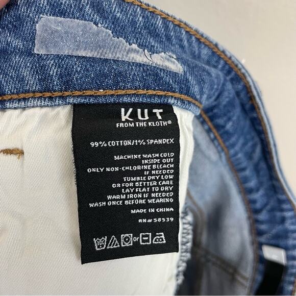 Kut from the Kloth Blue Denim Cut off Shorts 4 - Picture 5 of 5